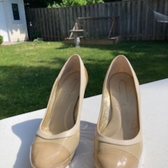 BCBG Heels - Picture 3 of 3
